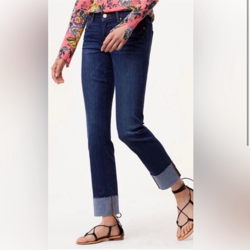 Loft Women’s Size 12 Curvy Straight Denim Jeans With Cuffed Raw Hem Medium Wash